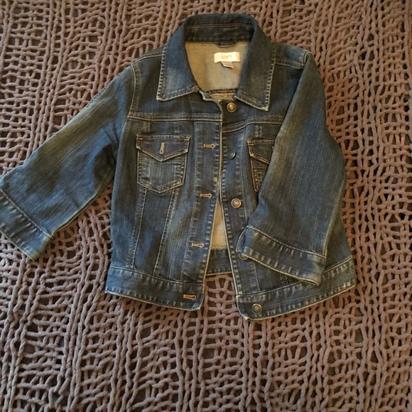 Jean jacket - Picture 1 of 3
